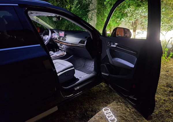 Audi Q5 cena 135900 przebieg: 59000, rok produkcji 2018 z Ostrołęka małe 436